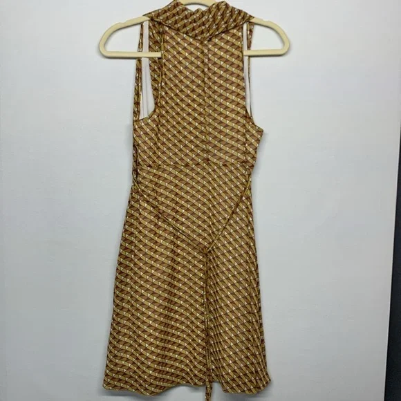 Molly Braken Art Deco Dress - Picture 10 of 11